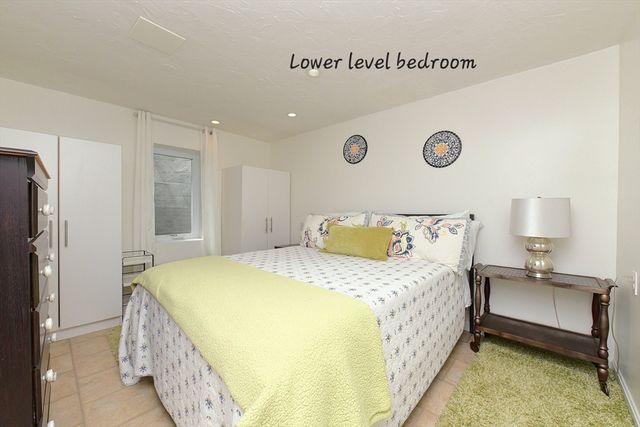 100 Bournedale Road, Bourne, MA 02532