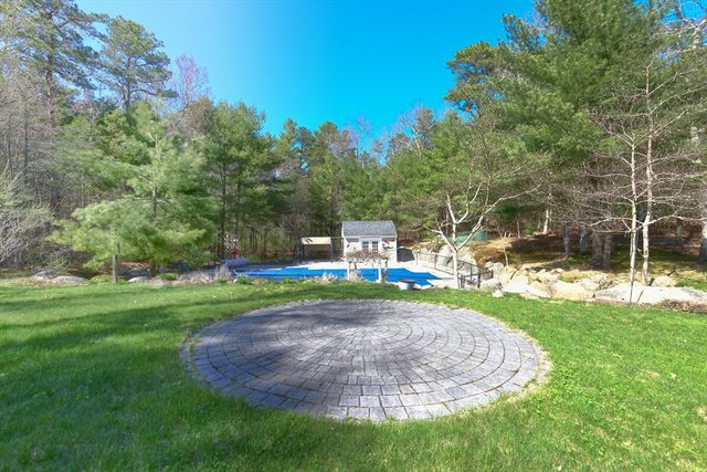 100 Bournedale Road, Bourne, MA 02532