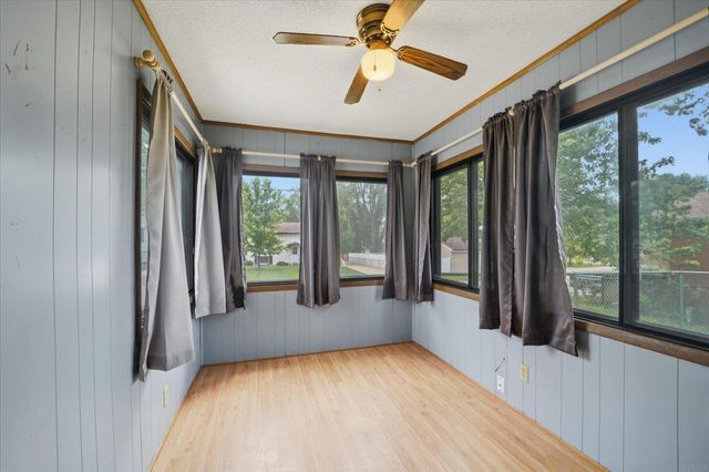 1415 Dearborn Avenue, Waterloo, IA 50707