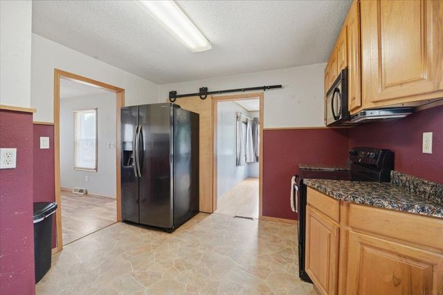1415 Dearborn Avenue, Waterloo, IA 50707
