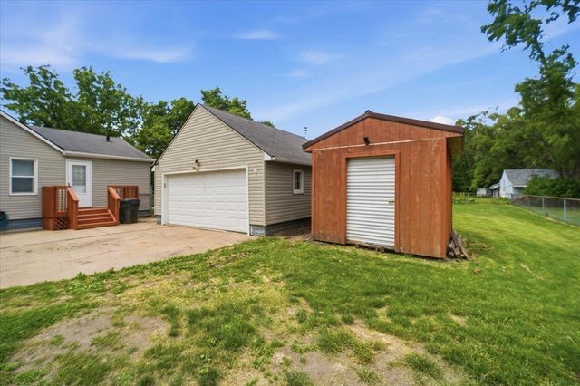 1415 Dearborn Avenue, Waterloo, IA 50707