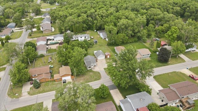 1415 Dearborn Avenue, Waterloo, IA 50707
