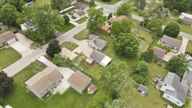1415 Dearborn Avenue, Waterloo, IA 50707