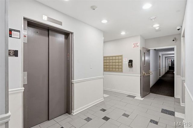 5330 Pershing Avenue 805, St Louis, MO 63112