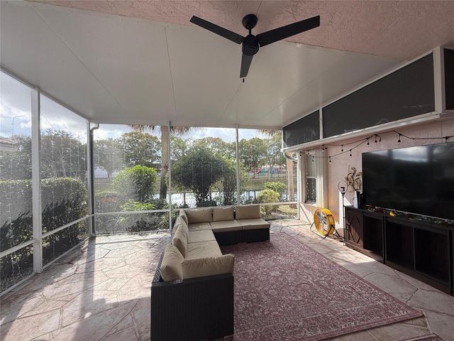2824 Waters Edge Circle, Greenacres, FL 33413