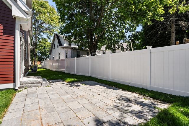 40 Lyons Street 40, Quincy, MA 02169