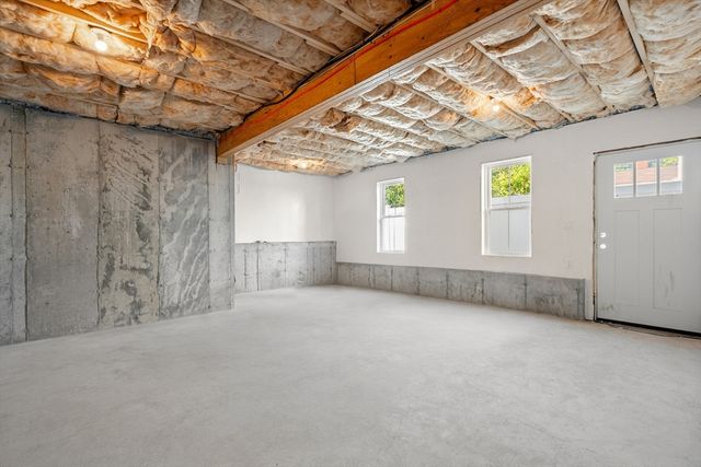 40 Lyons Street 40, Quincy, MA 02169
