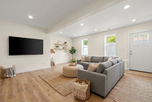 40 Lyons Street 40, Quincy, MA 02169