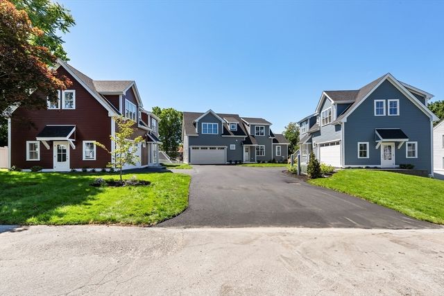 40 Lyons Street 40, Quincy, MA 02169