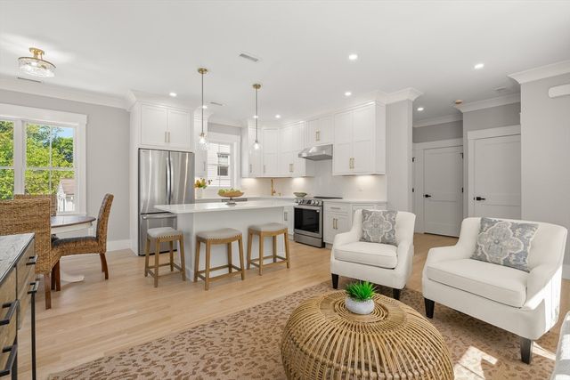40 Lyons Street 40, Quincy, MA 02169