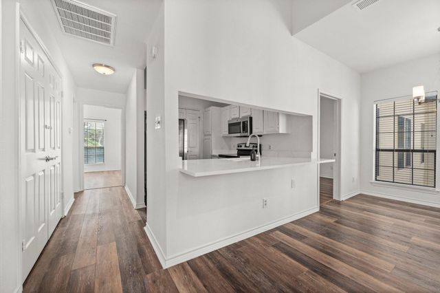 3001 Cedar ST A313, Austin, TX 78705