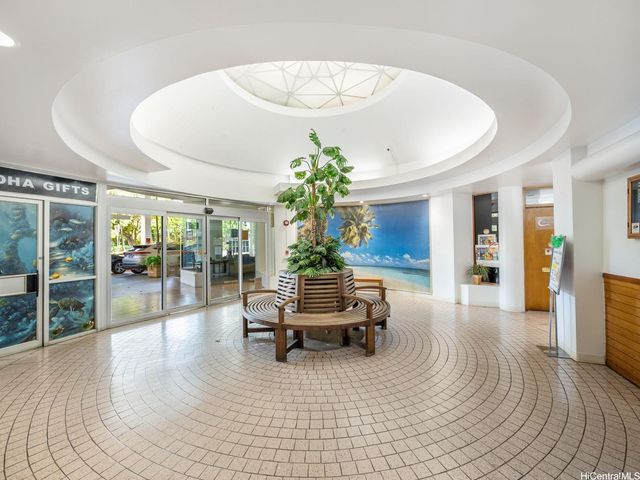 1920 Ala Moana Boulevard 706, Honolulu, HI 96815