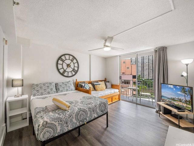 1920 Ala Moana Boulevard 706, Honolulu, HI 96815