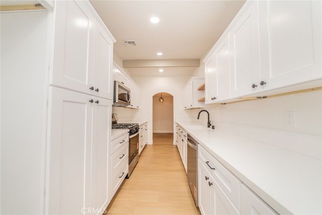 516 N Begonia Avenue, Ontario, CA 91762