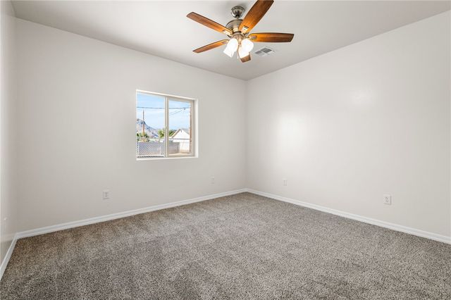 2275 E Ames Avenue, Kingman, AZ 86409