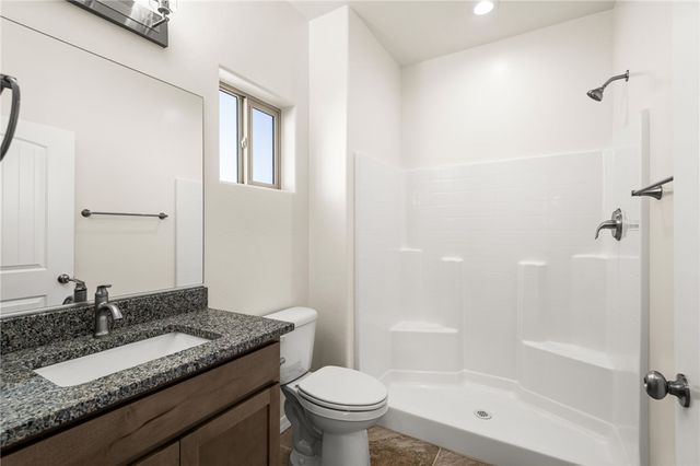 2275 E Ames Avenue, Kingman, AZ 86409