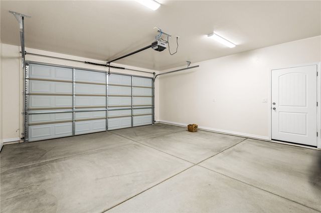 2275 E Ames Avenue, Kingman, AZ 86409