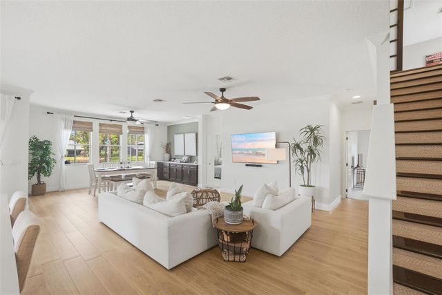 192 VERDE WAY, Debary, FL 32713