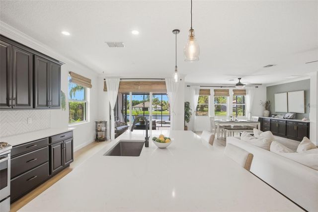 192 VERDE WAY, Debary, FL 32713