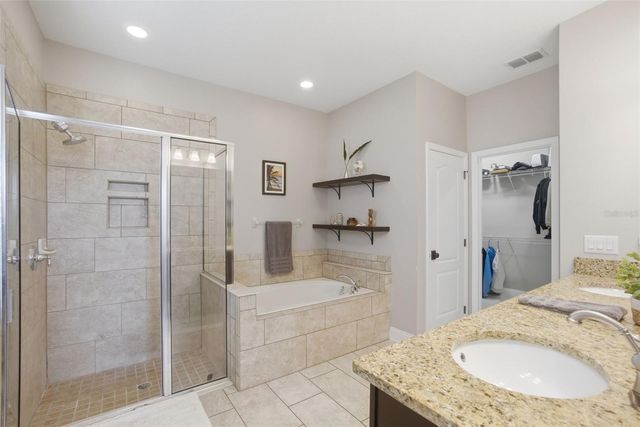 192 VERDE WAY, Debary, FL 32713