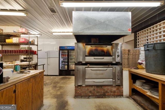 3157 Georgia Highway 120, Tallapoosa, GA 30176