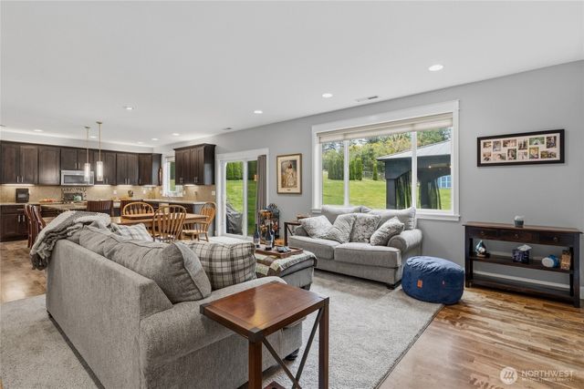 13732 3rd Street SE, Snohomish, WA 98290