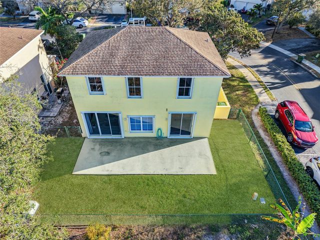 20775 NW 1st St, Pembroke Pines, FL 33029