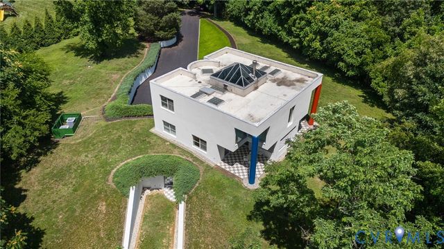 273 Pembroke Ln, Goochland, VA 23238