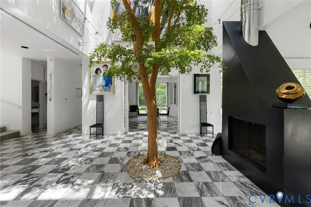 273 Pembroke Ln, Goochland, VA 23238