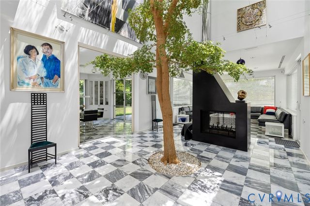 273 Pembroke Ln, Goochland, VA 23238