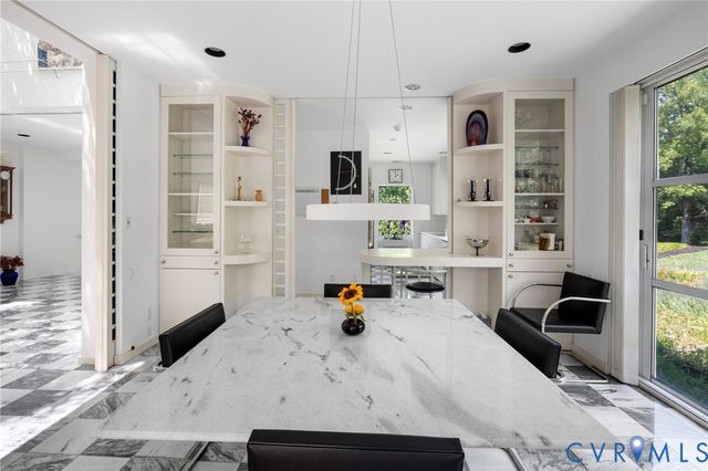 273 Pembroke Ln, Goochland, VA 23238