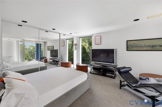 273 Pembroke Ln, Goochland, VA 23238