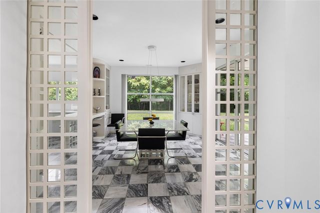 273 Pembroke Ln, Goochland, VA 23238