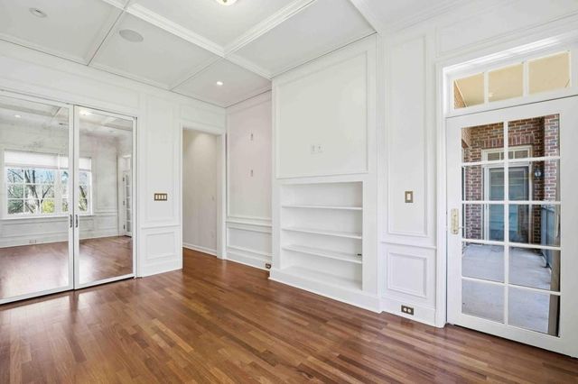 1717 N Decatur NE Road 408, Atlanta, GA 30307