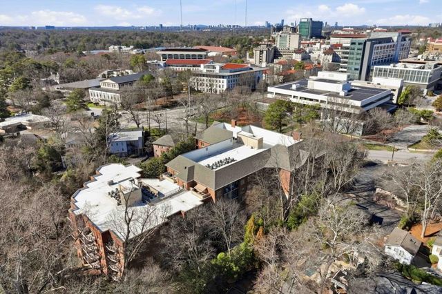 1717 N Decatur NE Road 408, Atlanta, GA 30307