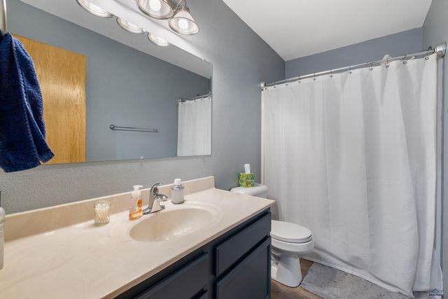 6880 MANCHESTER, Summerset, SD 57718