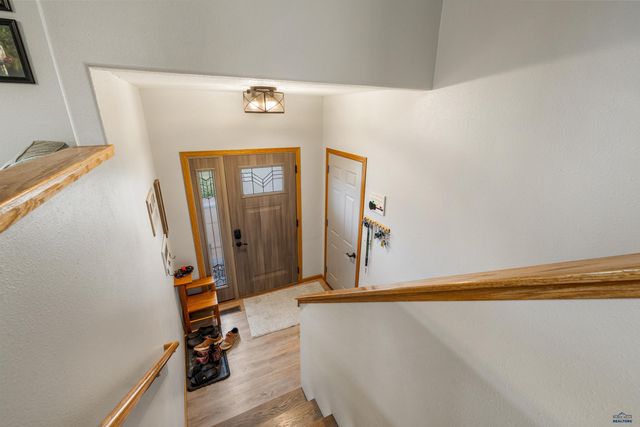 6880 MANCHESTER, Summerset, SD 57718