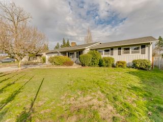 711 Se 101ST Ave, Vancouver, WA 98664