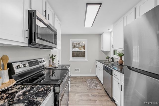 90 Dale Drive, Tonawanda, NY 14150