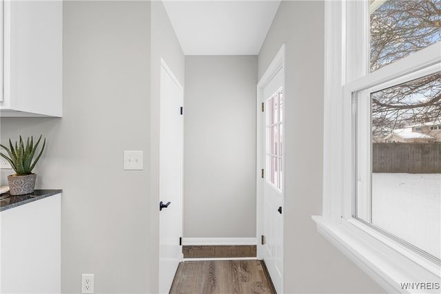 90 Dale Drive, Tonawanda, NY 14150