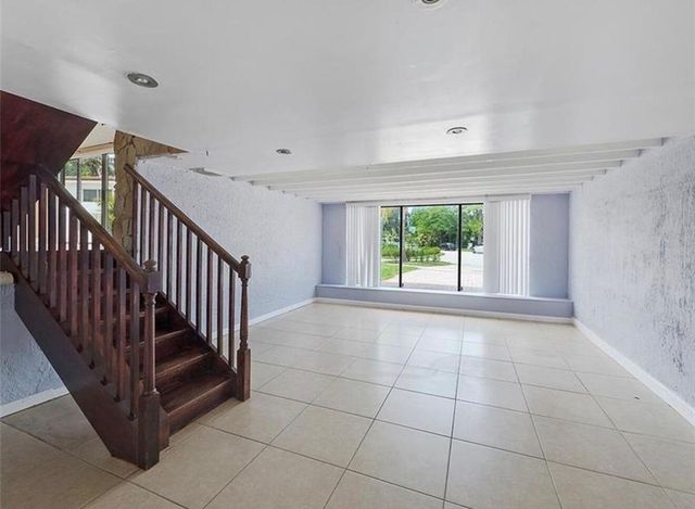 1425 NE 4TH Court, Boca Raton, FL 33432