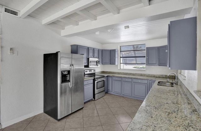 1425 NE 4TH Court, Boca Raton, FL 33432