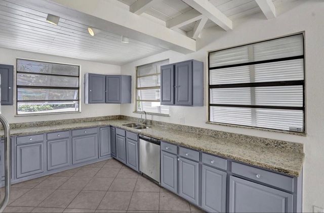 1425 NE 4TH Court, Boca Raton, FL 33432