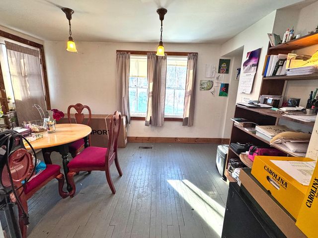 726 Rice Lane, Bennington, VT 05201