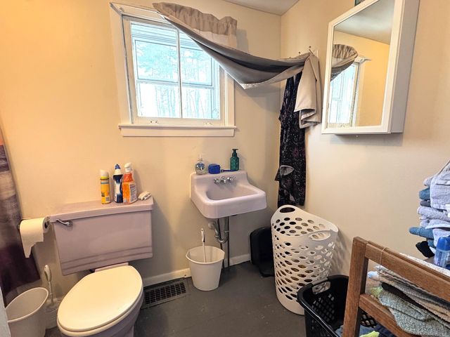 726 Rice Lane, Bennington, VT 05201