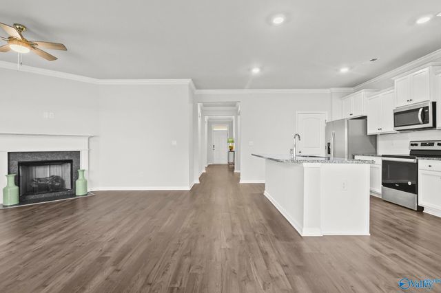 14279 Leadenhall Lane, Athens, AL 35613