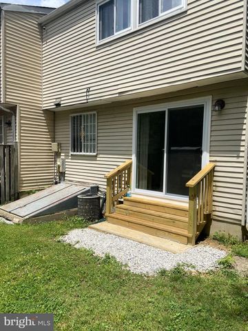 430 POSSUM CT, Capitol Heights, MD 20743