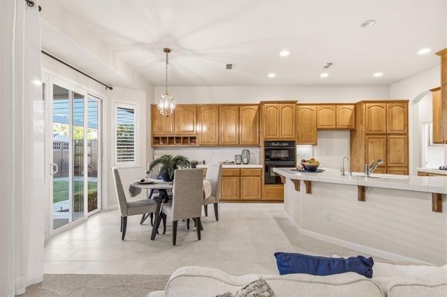 3325 Brolio Ct, Rancho Cordova, CA 95670
