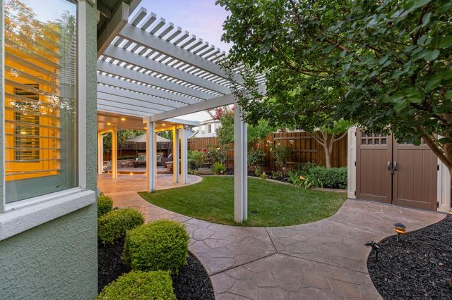 3325 Brolio Ct, Rancho Cordova, CA 95670