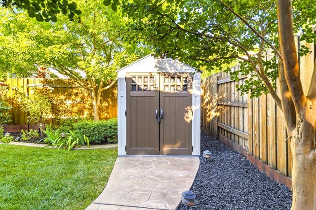 3325 Brolio Ct, Rancho Cordova, CA 95670